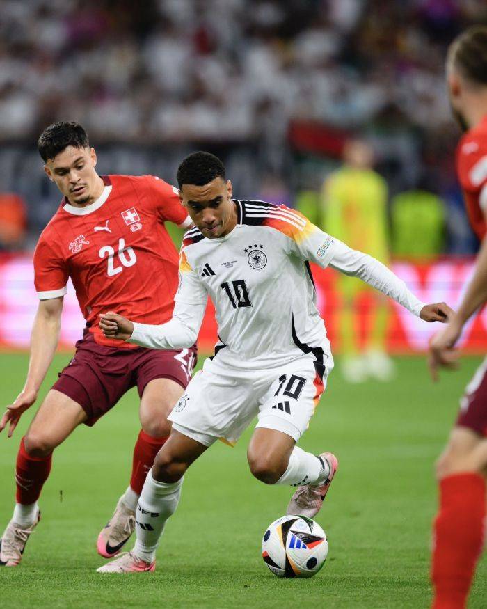 九游娱乐APP-欧洲杯预选赛激烈角逐,球队实力有所调整吗